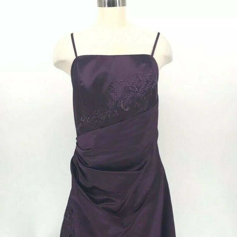 🎄 David’s Bridal Dress Size 18 Floral Beading